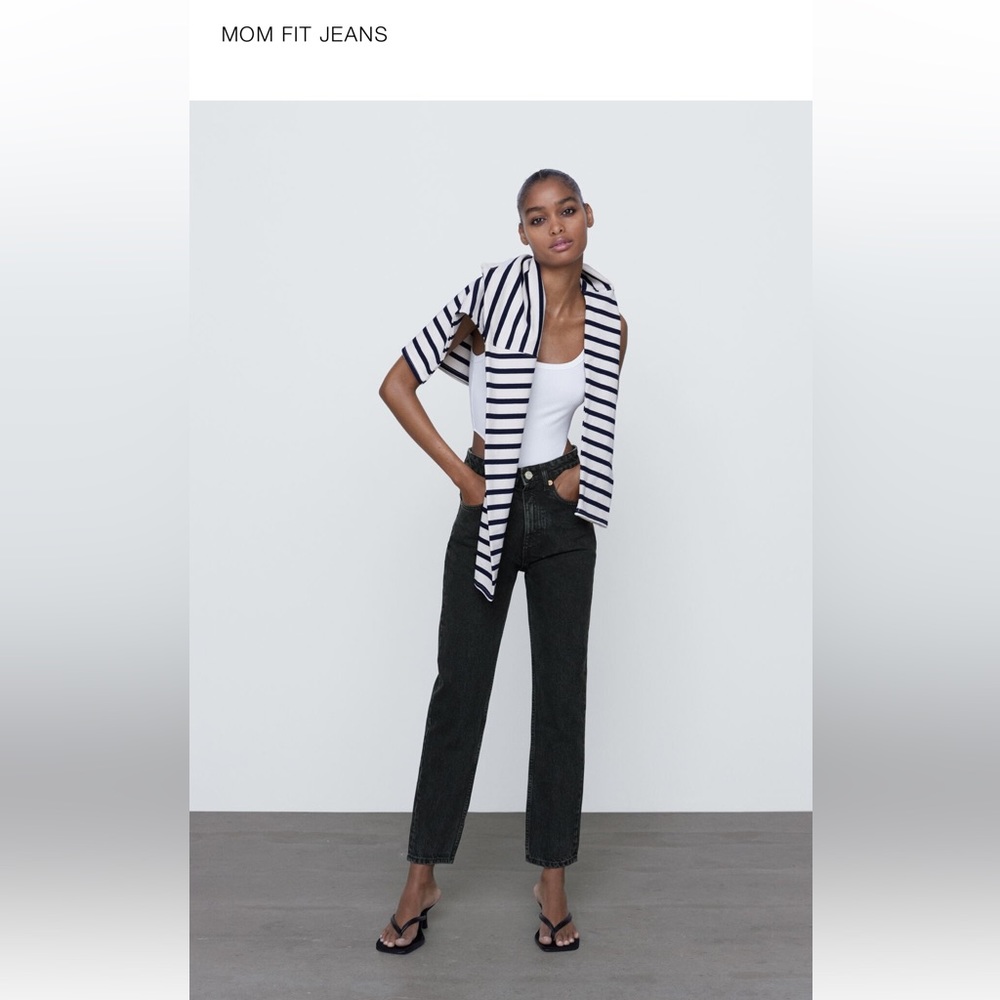 Black Mom Fit Jeans